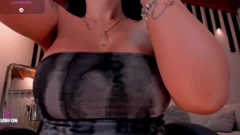 Snapshot of chloemanson chatting on February 2025 09:15:02 PM Chloe OF chloemanson online show from February 2025 09:15:02 PM