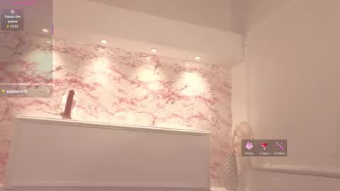 C H L O E online show from February 2026 01:28:01 PM