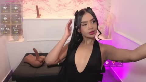 C H L O E online show from February 2026 12:54:01 PM