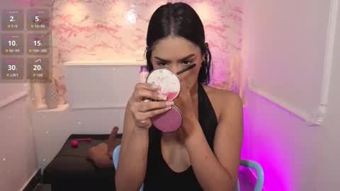 C H L O E online show from February 2026 12:09:02 PM