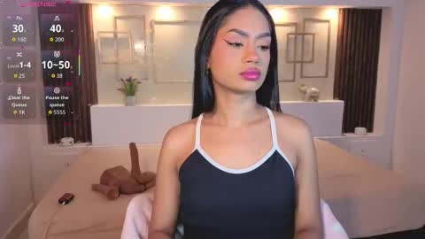 Chloe Moon online show from October 2025 11:51:02 AM