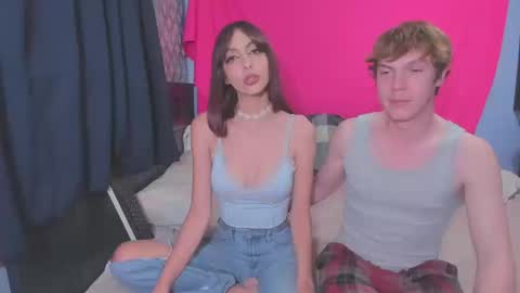 Chloe Night  Milo Night online show from October 2025 06:23:01 AM