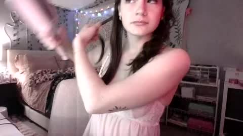 Chloe online show from March 2026 01:52:02 AM