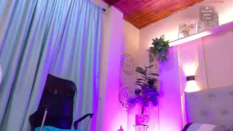 Chloe rosse online show from June 2026 07:16:02 PM