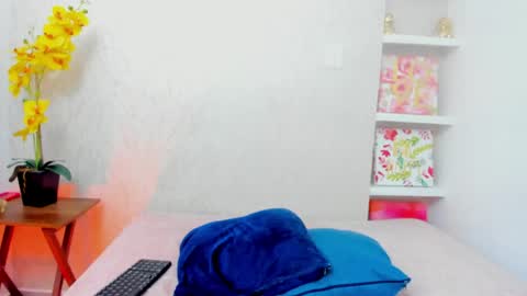 Snapshot of chloesmith9 chatting on May 2026 08:49:02 PM Chloe online show from May 2026 08:49:02 PM