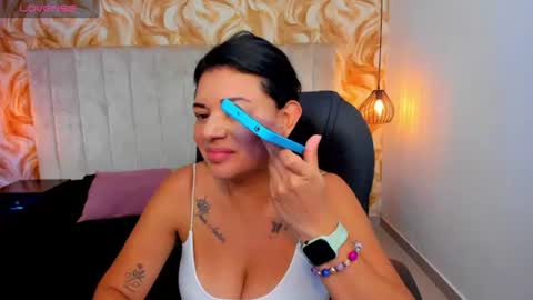 Chloe  online show from June 2026 06:23:01 PM