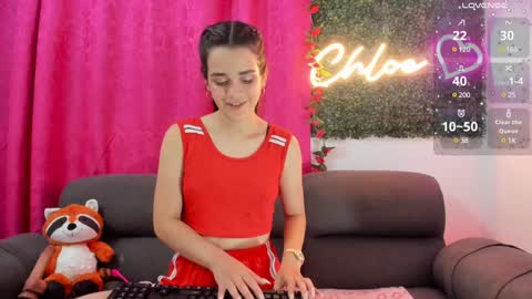 Snapshot of chloesmithx__ chatting on January 2025 11:50:01 PM Chloe online show from January 2025 11:50:01 PM