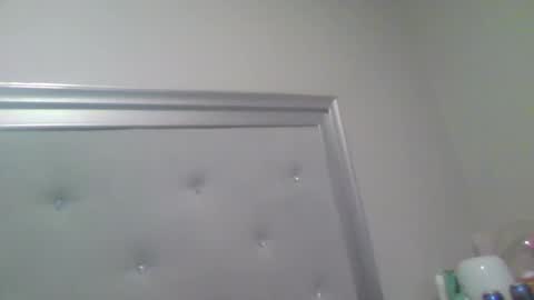 lightchocolate online show from March 2026 03:34:01 AM