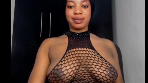 ESTHER online show from December 2024 08:40:02 AM