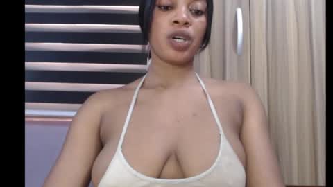 ESTHER online show from January 2025 07:59:01 AM
