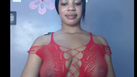 ESTHER online show from January 2025 08:51:01 AM