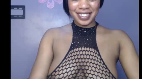 ESTHER online show from January 2025 04:41:01 PM