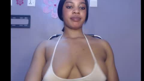 ESTHER online show from February 2025 02:24:01 PM