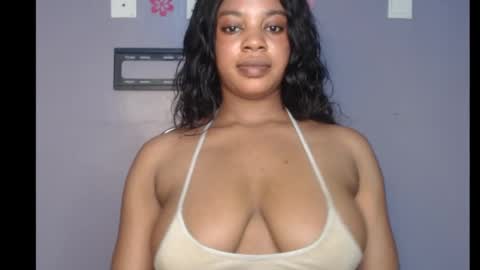 ESTHER online show from March 2025 02:30:02 PM