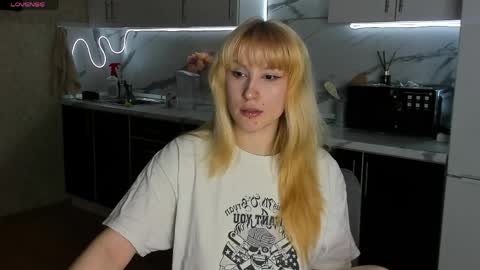 Snapshot of choco_meowx chatting on March 2026 10:27:02 AM choco_meowx online show from March 2026 10:27:02 AM