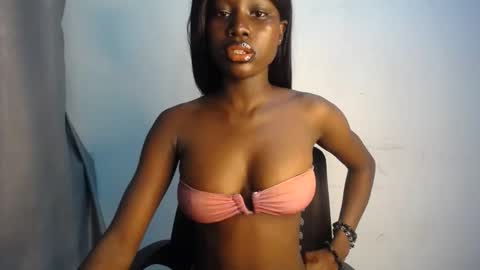 mila online show from September 2025 07:26:01 PM