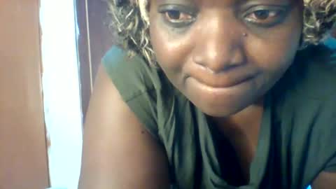 chocobabe002 online show from April 2026 02:15:02 AM