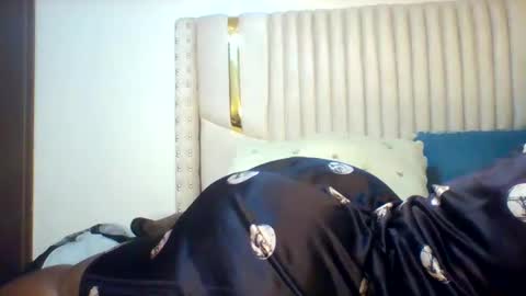 chocobabe002 online show from June 2026 02:53:01 AM