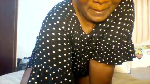chocobabe002 online show from June 2026 05:33:02 PM