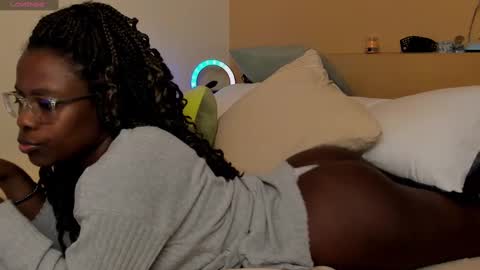 Snapshot of chocolandra_10 chatting on January 2025 05:35:02 PM Amber online show from January 2025 05:35:02 PM