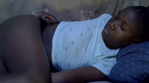 Snapshot of chocolate_baby2 chatting on March 2025 05:32:01 AM chocolate_baby2 online show from March 2025 05:32:01 AM