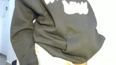 Snapshot of chocolate_desiree chatting on February 2026 08:14:01 PM Lofti online show from February 2026 08:14:01 PM