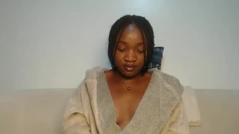 Snapshot of chocolate_desiree chatting on February 2026 04:58:01 PM Lofti online show from February 2026 04:58:01 PM
