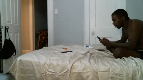 Snapshot of chocolatedolla chatting on December 2024 09:28:02 PM chocolatedolla online show from December 2024 09:28:02 PM