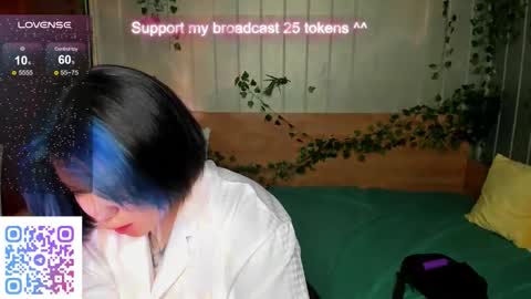 Snapshot of choe_bliss chatting on October 2025 08:01:01 AM choe_bliss online show from October 2025 08:01:01 AM