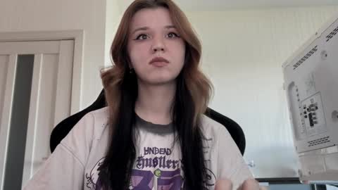 Lissa online show from May 2026 12:21:02 PM