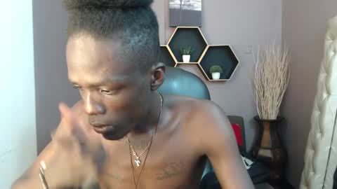 Chombo online show from December 2024 07:54:02 PM