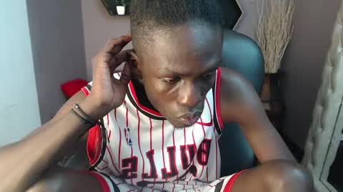 Chombo online show from December 2024 02:41:01 AM