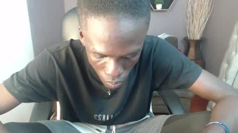 Chombo online show from February 2025 11:17:01 PM