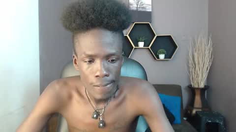 Chombo online show from March 2025 07:17:01 PM