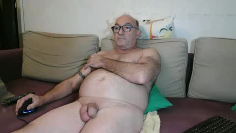 chrichri online show from November 2025 03:39:01 PM