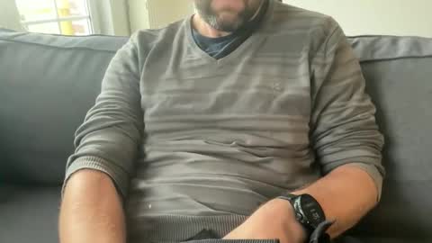 chris13abcd online show from December 2025 07:57:02 AM