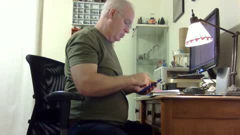 chris2002b online show from September 2025 04:28:01 AM