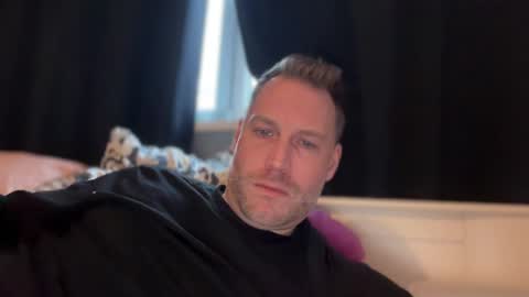 Snapshot of chris2021x chatting on December 2024 01:58:01 PM Chris online show from December 2024 01:58:01 PM