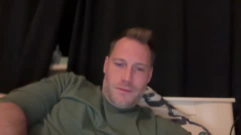 Snapshot of chris2021x chatting on January 2025 06:01:02 PM Chris online show from January 2025 06:01:02 PM