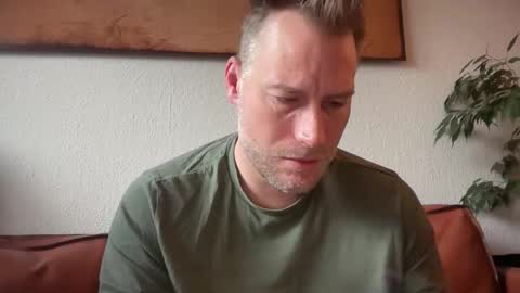 Christian online show from October 2025 07:16:01 AM