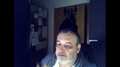 Snapshot of chris250268 chatting on December 2024 01:34:01 AM Chris online show from December 2024 01:34:01 AM