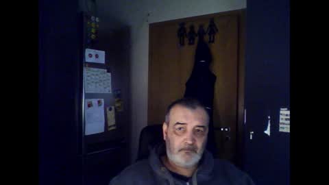 Snapshot of chris250268 chatting on January 2025 08:04:01 AM Chris online show from January 2025 08:04:01 AM