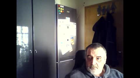 Snapshot of chris250268 chatting on February 2025 10:37:02 AM Chris online show from February 2025 10:37:02 AM