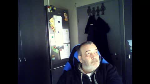 Snapshot of chris250268 chatting on May 2026 05:12:01 AM Chris online show from May 2026 05:12:01 AM