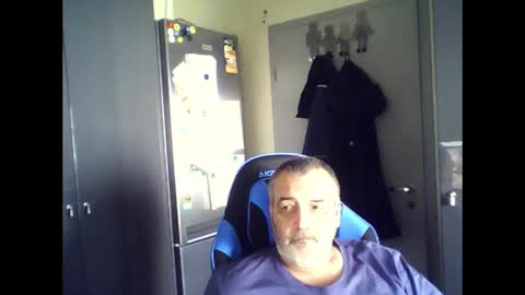 Snapshot of chris250268 chatting on May 2026 09:58:01 AM Chris online show from May 2026 09:58:01 AM