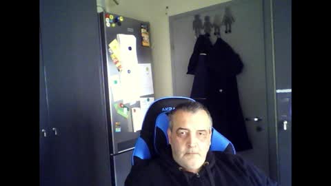Snapshot of chris250268 chatting on May 2026 12:10:01 PM Chris online show from May 2026 12:10:01 PM