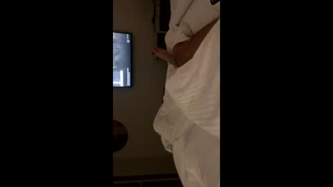 Snapshot of chris_40_m chatting on November 2025 10:37:02 PM chris_40_m online show from November 2025 10:37:02 PM