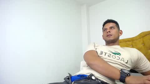 chris_dick2 online show from May 2026 05:35:02 AM