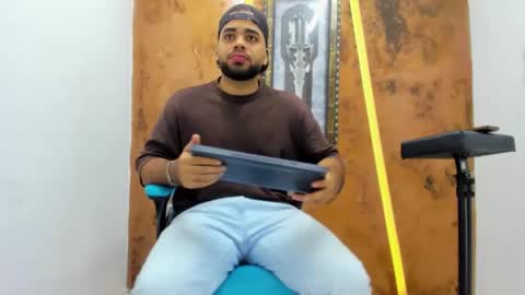 chris_evans00 online show from February 2026 04:21:02 PM