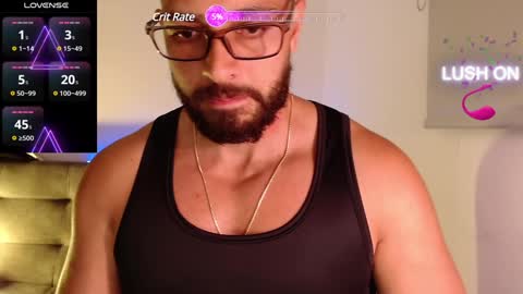 Snapshot of chris_magnum_ chatting on December 2024 11:03:02 PM cris Twitter magnum101010 insta magnumc20 online show from December 2024 11:03:02 PM